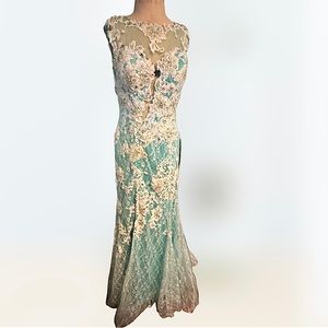 Mint & White floral lace dress